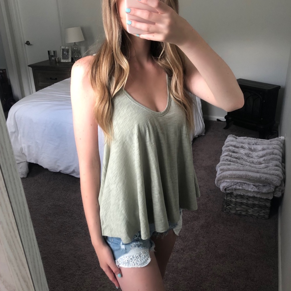 Nicole Tank - In sage - Picture 4 of 8